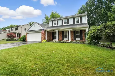 9509 Millcroft Rd, Perrysburg, OH 43551