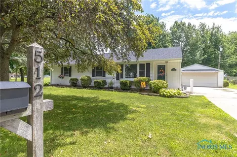 512 State St, Elmore, OH 43416