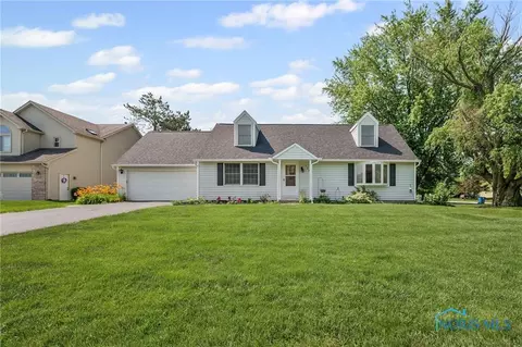 7267 Winding Brook Rd, Perrysburg, OH 43551