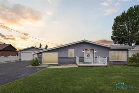 9943 Wayne Rd, Wayne, OH 43466