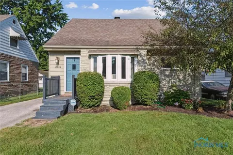 3812 Dikway Dr, Toledo, OH 43614