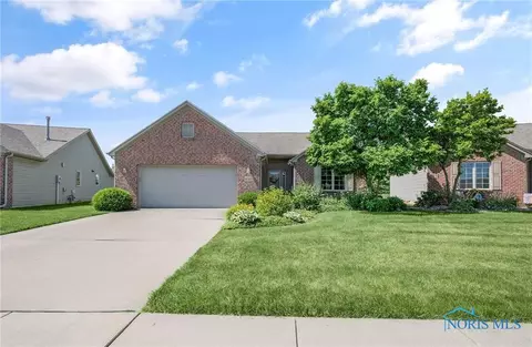 10183 S Shannon Hills Dr, Perrysburg, OH 43551