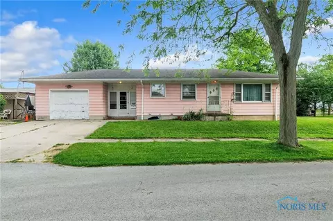 10 Scheiber St, Tiffin, OH 44883