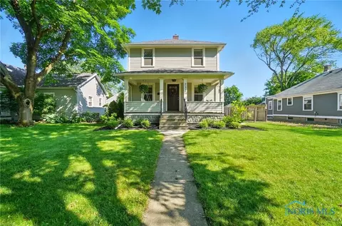 233 E 5th St, Perrysburg, OH 43551