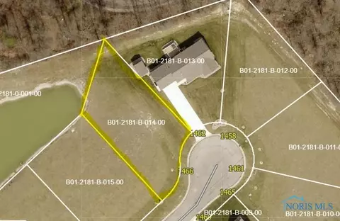 1466 Lee Ann Ave, Defiance, OH 43512