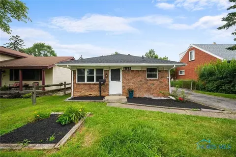 1118 Michigan Ave, Maumee, OH 43537