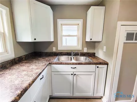 725 N Main St, Paulding, OH 45879 photo 13
