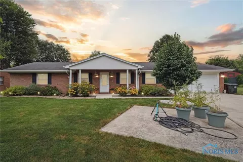 1549 Marcelle Ave, Findlay, OH 45840