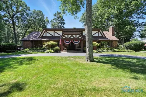 4567 Torquay Ave, Toledo, OH 43615