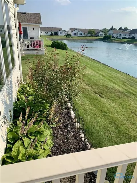 4262 E Waterbend Dr, Maumee, OH 43537 photo 48