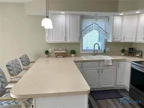 4262 E Waterbend Dr, Maumee, OH 43537 photo 14