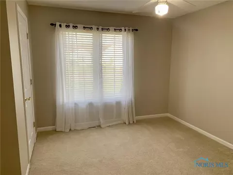 4262 E Waterbend Dr, Maumee, OH 43537 photo 34