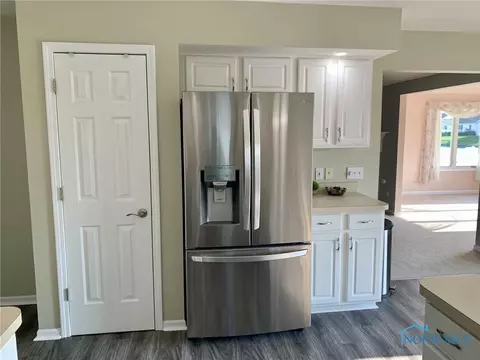 4262 E Waterbend Dr, Maumee, OH 43537 photo 16