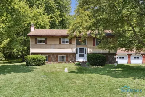 10920 Reed Rd, Monclova, OH 43542