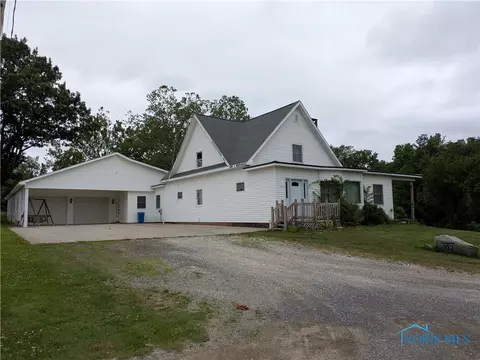 212 S Liberty St, West Unity, OH 43570