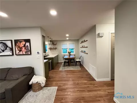 109 Avalon Dr, Bryan, OH 43506 photo 8