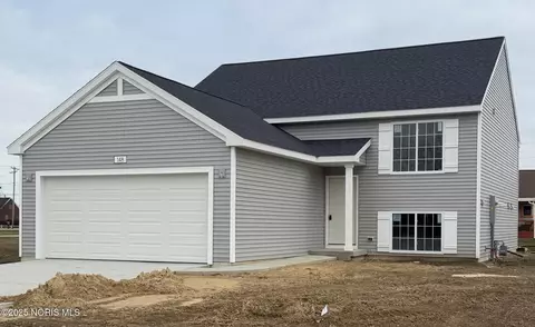148 Meadowgate Dr, Walbridge, OH 43465 photo 2