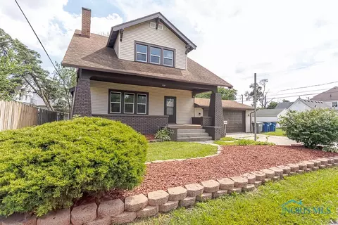 1553 Flormar Ct, Toledo, OH 43612