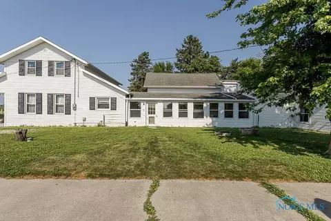 14818 County Road J, Napoleon, OH 43545