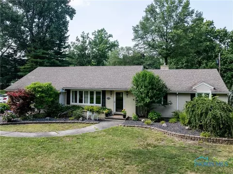 4744 S Crestridge Rd, Toledo, OH 43623