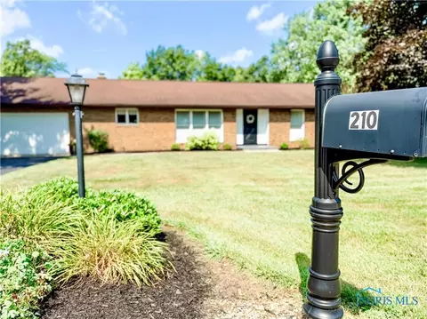 210 Duck Pond Rd, Upper Sandusky, OH 43351 photo 3