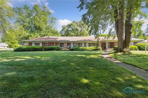 3468 Hughes Blvd, Toledo, OH 43606