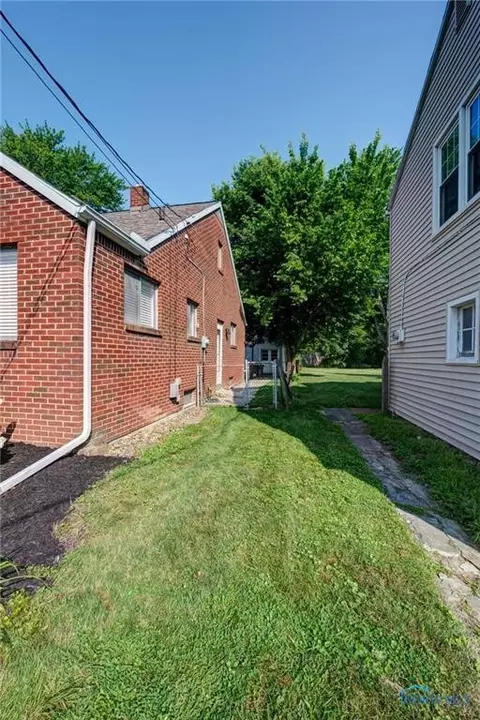 815 River Rd, Maumee, OH 43537 photo 26