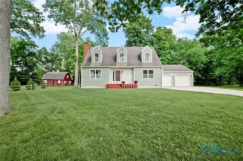 229 Hawthorn Dr, Archbold, OH 43502