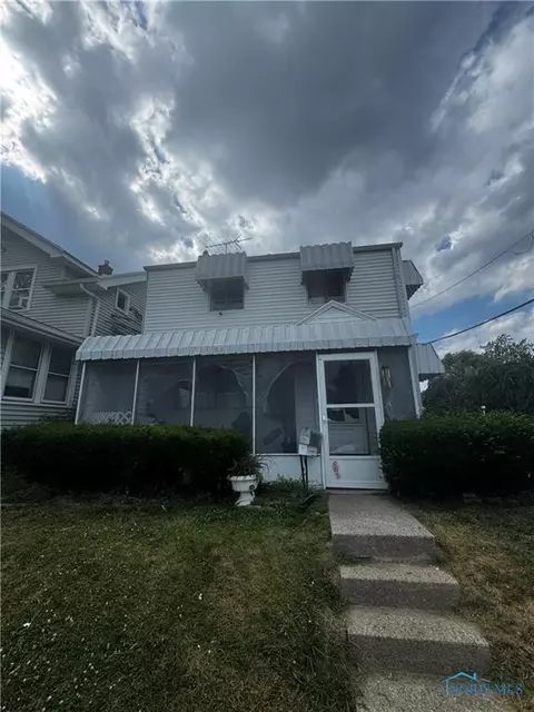 1421 N Ravine Pkwy, Toledo, OH 43605