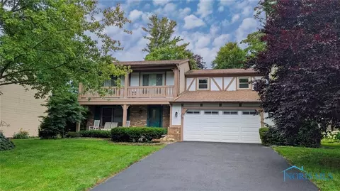 2359 Cheshire Woods Rd, Toledo, OH 43617