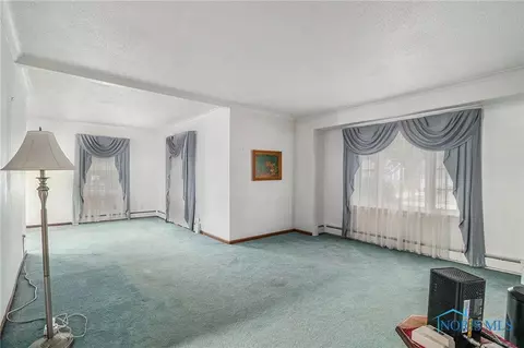 800 Askin St, Maumee, OH 43537 photo 5