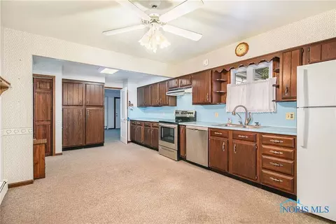 800 Askin St, Maumee, OH 43537 photo 6