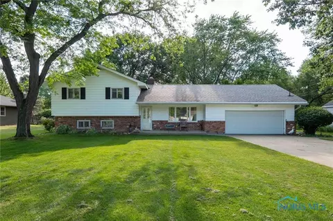28773 Hufford Rd, Perrysburg, OH 43551