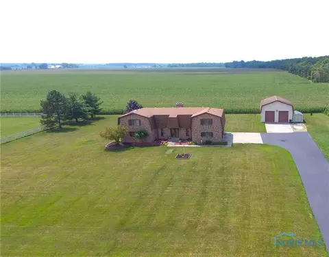 4776 County Road 16, Woodville, OH 43469