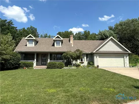 10086 Creekside Ct, Perrysburg, OH 43551