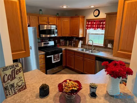 110 Town Line Rd, Bryan, OH 43506 photo 18