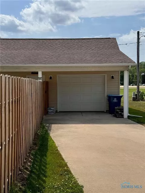 110 Town Line Rd, Bryan, OH 43506 photo 3