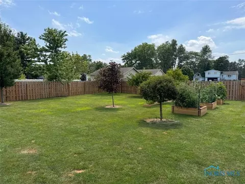 110 Town Line Rd, Bryan, OH 43506 photo 6