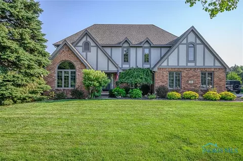 1485 Woodstream Rd, Perrysburg, OH 43551