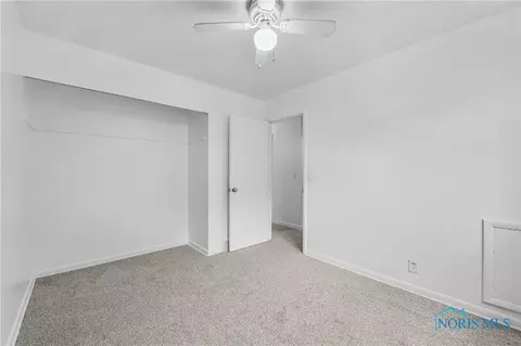 2831 E Glenn St, Toledo, OH 43613 photo 15