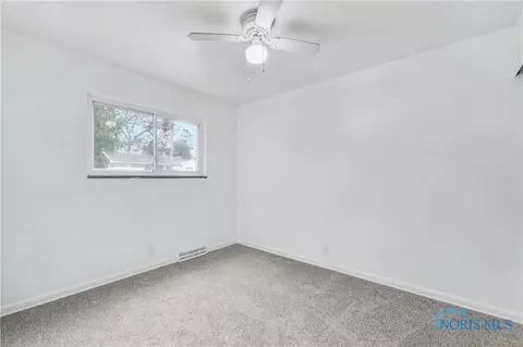 2831 E Glenn St, Toledo, OH 43613 photo 14
