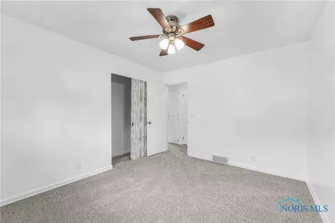 2831 E Glenn St, Toledo, OH 43613 photo 16