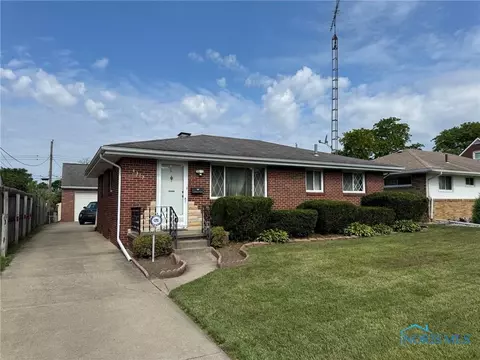 4317 290th St, Toledo, OH 43611