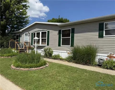 14900 County Road H #69, Wauseon, OH 43567