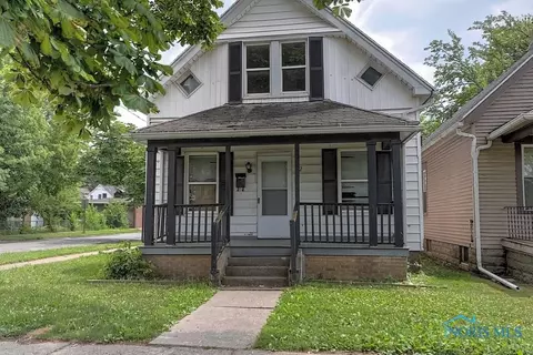 452 E Park St, Toledo, OH 43608