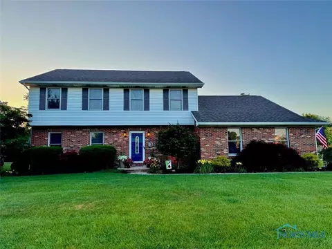 424 Harvest Ct, Waterville, OH 43566