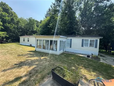 26909 County Road Mn, Fayette, OH 43521