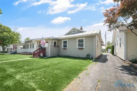 131 19th St, Findlay, OH 45840 photo 1