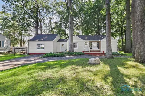 5948 Gany Mede Dr, Toledo, OH 43623