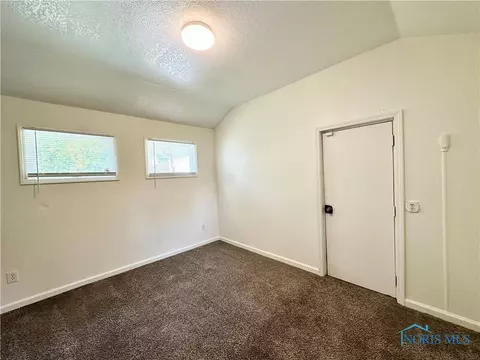 2901 Avondale Ave, Toledo, OH 43607 photo 17